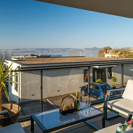 Apartman Bright Modern With View In Evian Neuvecelle